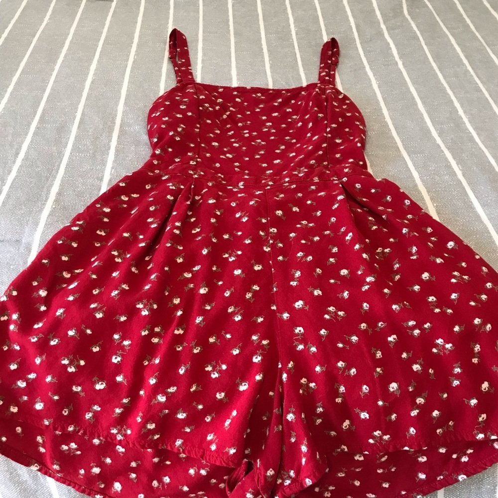 Hollister romper